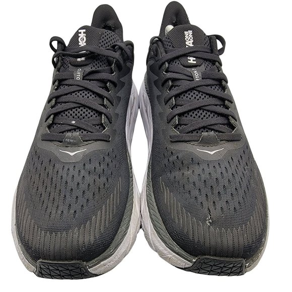 Athletic_Shoes